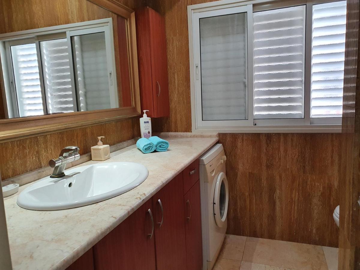Ezore Yam Apartmens - Elmali'Akh St. 4 Bat Jam Zewnętrze zdjęcie