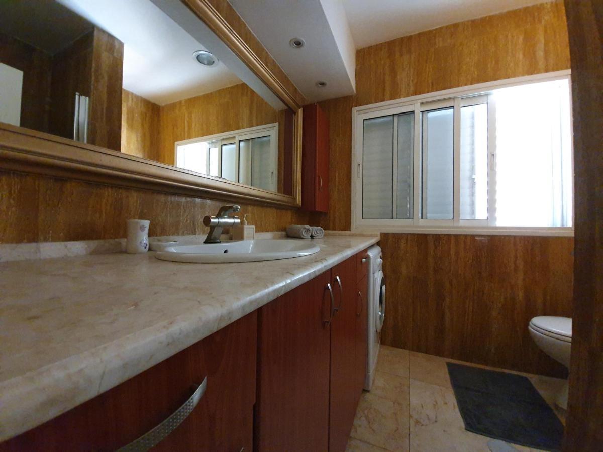 Ezore Yam Apartmens - Elmali'Akh St. 4 Bat Jam Zewnętrze zdjęcie